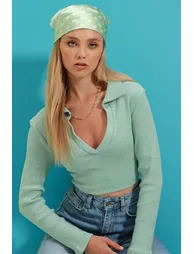 Blouse - Green - Fitted - 2