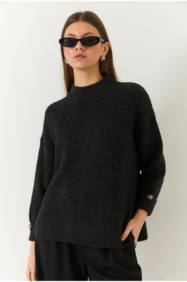 LUCCI Textured Knitwear Half Turtleneck Sweater with Button Closure