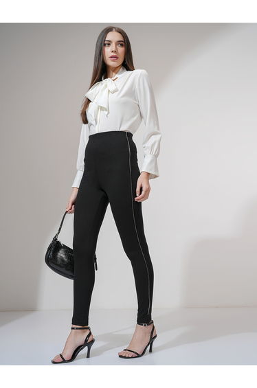 Mid Rise Slim Fit Trousers