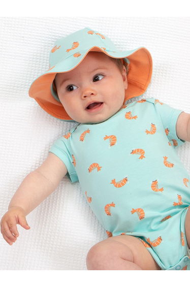Little shrimp hat