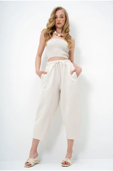 Women's Ecru Front Stitching Detailed 4-Pocket Shalwar Cut Woven Linen Trousers