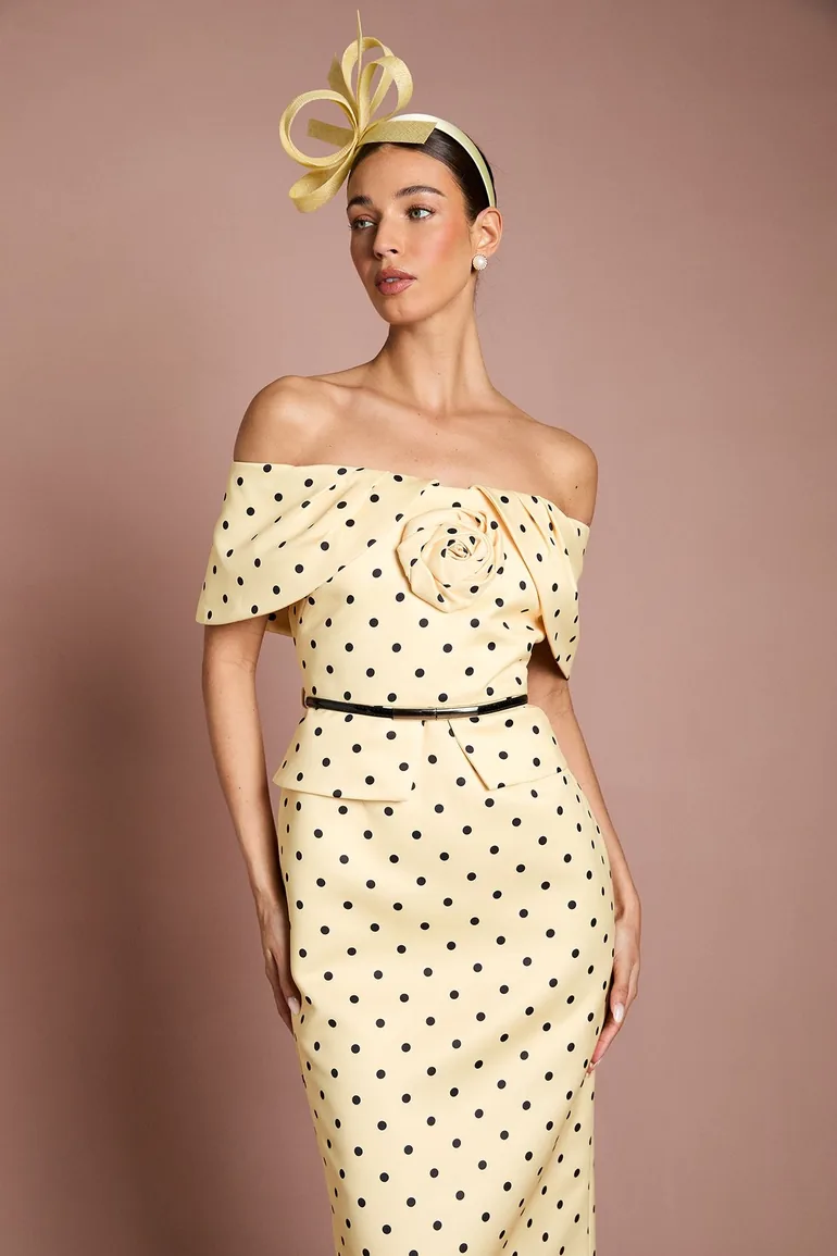 فستان كوست فاشن أصفر ميداكسي منقط بقصة مستقيمة بلا أكتاف - 3