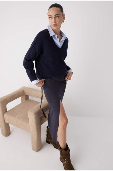 Navy Blue Alpaca Wool Blend More Sustainable Wide Pattern Premium Yarn Knitwear Sweater