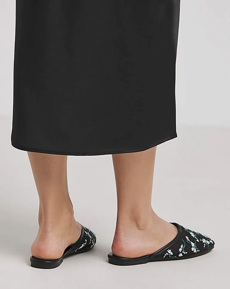 Embroidered Detail Mule Wide - 2