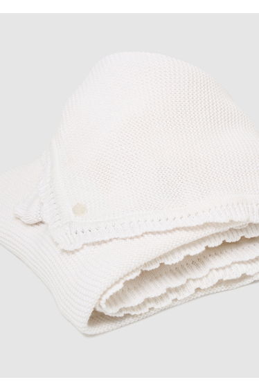 Aubrey Knitted Blanket