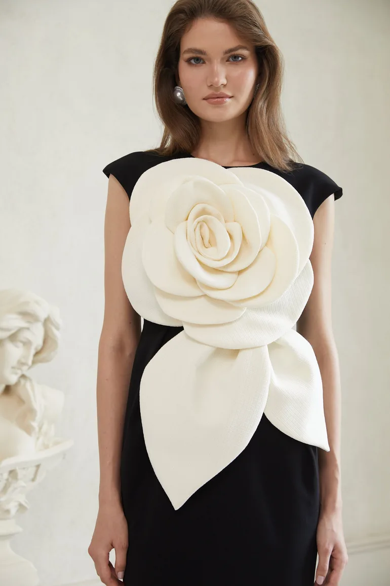 Aurélienne Black 3D Petal Pencil Midi Dress - 8