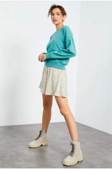 TOMMY Women's Relaxed Crew Neck Sweatshirt