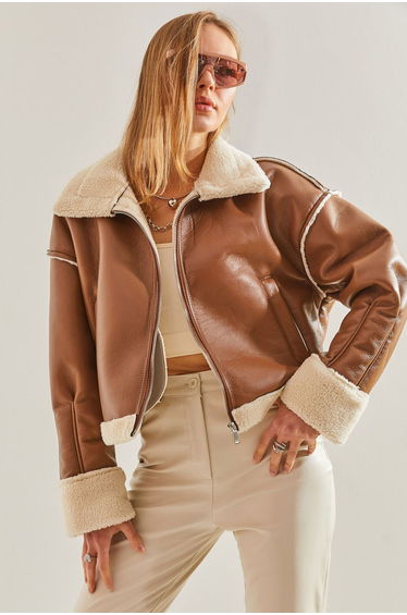 LUCCI Boxy Faux Fur Coat with Shawl Collar