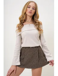 Women's Stone Madonna Collar Interlock Fabric Top - 1
