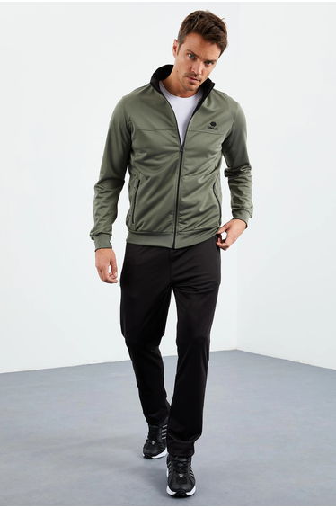 TOMMY Men's Scuba Knit Active Set With Zipper Collar