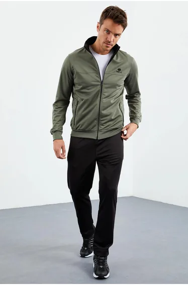TOMMY Men's Scuba Knit Active Set With Zipper Collar