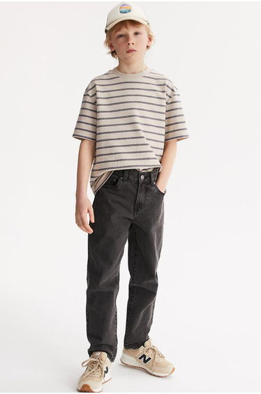 Straight Jeans