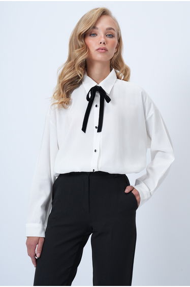 Women's White Velvet Ribbon Detailed Contrast Buttoned Oversize Woven Shirt