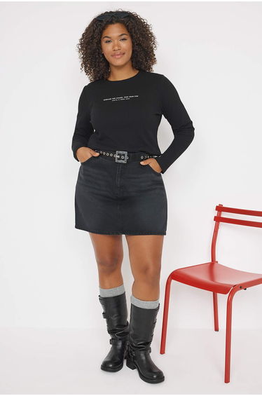Teen Black Slogan Printed Crop Top