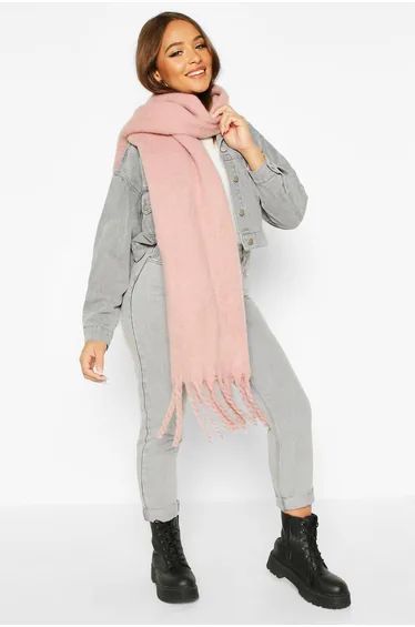 Chunky Oversized Fringe Scarf - pink
