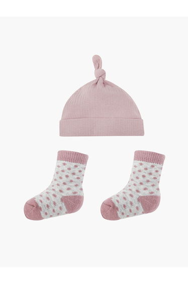 Ribbed Knit Cap and Polka Dot Socks Set