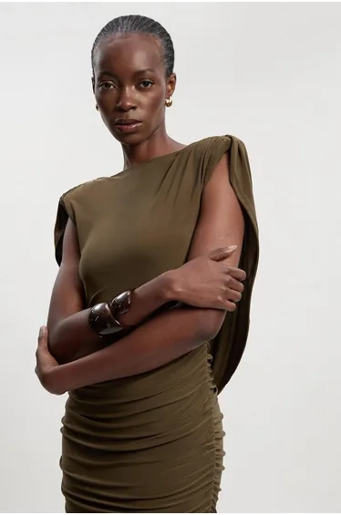 فستان ميدي كريب إستريتش مزموم بظهر مفتوح بثنيات