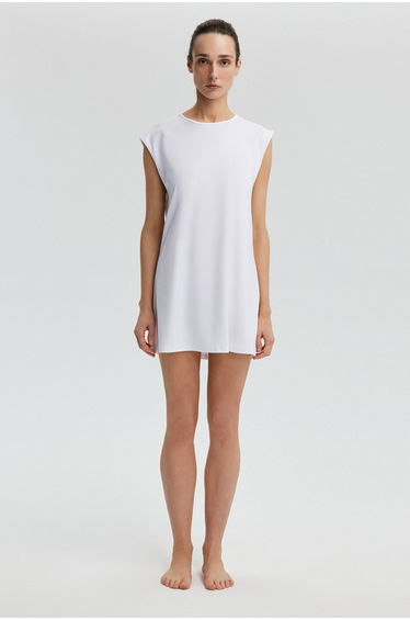SLEEVELESS LINING TUNIC