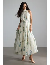 فستان ماكسي بياقة هالتر بطبعة أزهار