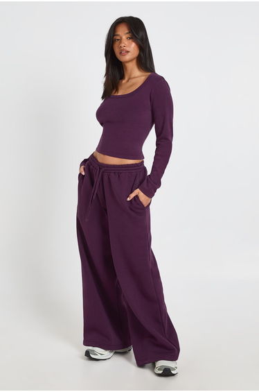Petite Scoop Neck Long Sleeve Top And Straight Leg Jogger Tracksuit - plum