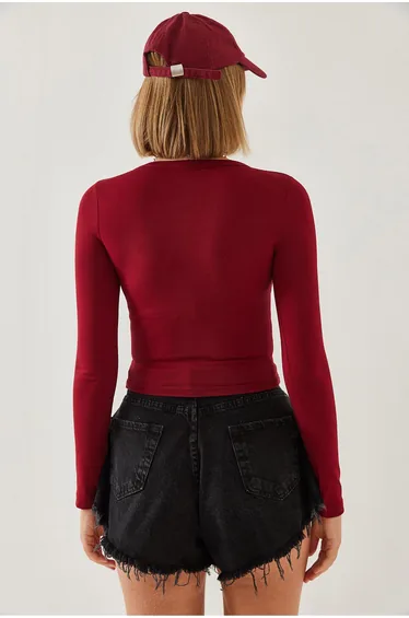 بلوزة نسائي