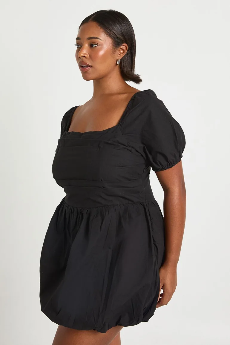 white cotton flowy dress Eileen West Lucia Soft Maxi Soft White / XL SIZE - True to U.S. Size (Regular Width):8 Maxi length Material low_inventory_app masquerade party 🖤