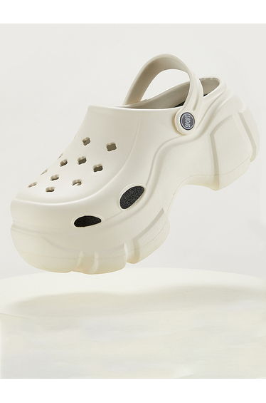 Cut-Out Detail Platform Hollow Clogs
