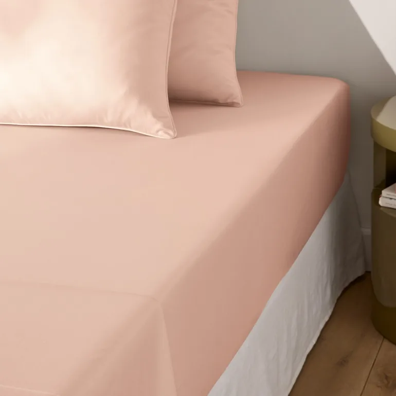 شرشف سرير قطن بحواف مطاطية ساتين بإرتفاع 30سم - 2
