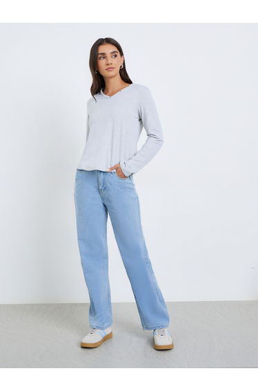 Women V Neck T-Shirt with Button Detail