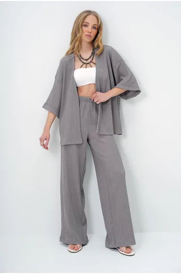 Women's Gray Double Sleeve Wrap Fabric Summer Kimono And Trouser Set