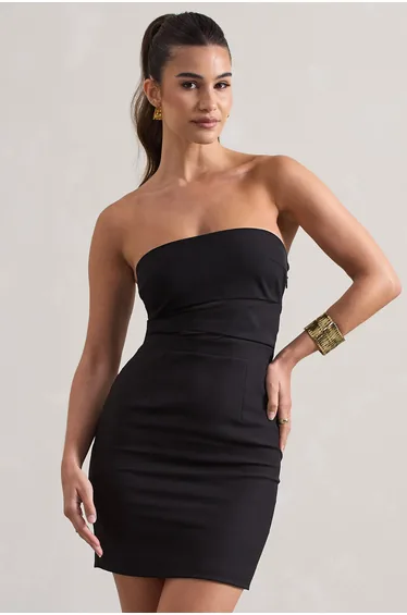 فستان قصير ضيق بأكتاف مكشوفة بفتحات - أسود