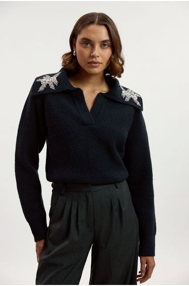 Embellished Cosy V Neck Collar Knit Jumper