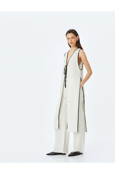 Long Sleeveless Vest