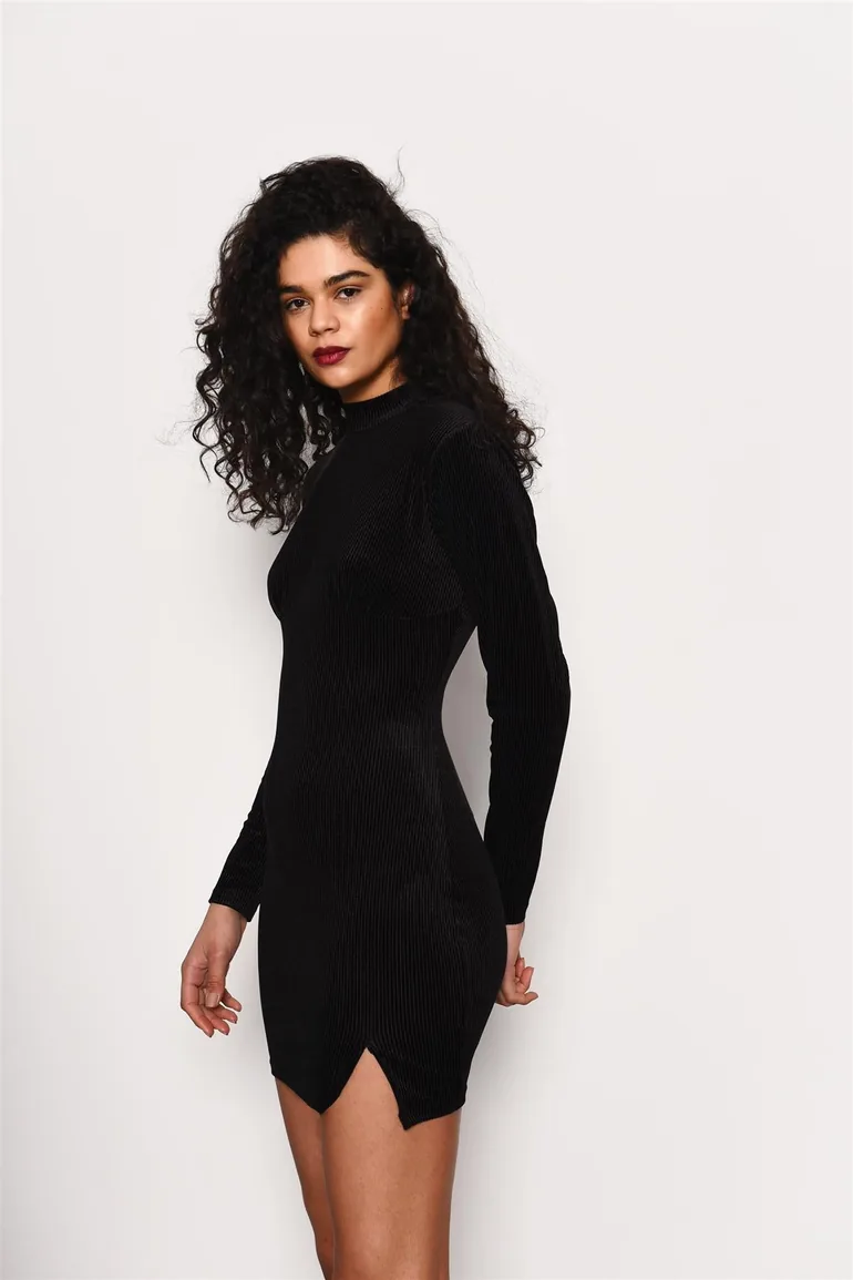 Black Velvet-Rib High-Neck Mini-Dress Glamorous Black : Party Dresses :  VogaCloset Oman