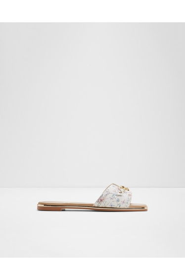 Alamassi / Flat Sandals
