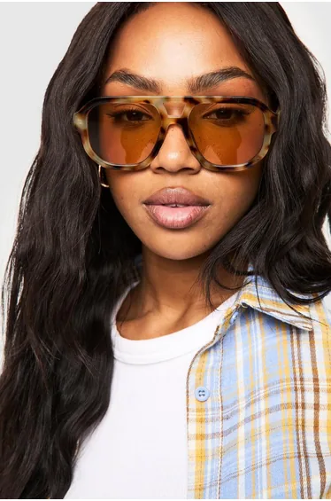 Oversized Tortoise Shell Aviator Sunglasses