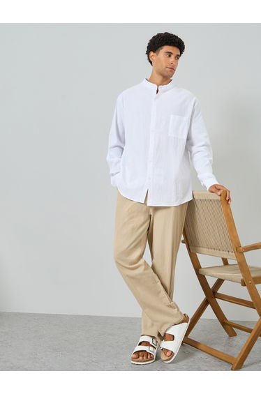 Men Beige Linen Blend Relaxed Fit Trousers