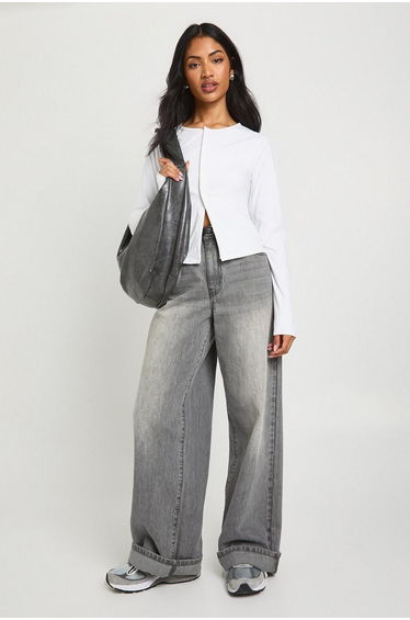 Peached Sculpt Popper Through Long Sleeve Top - white