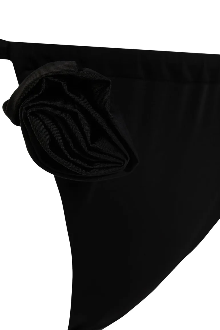 Black Triangle Floral Appliqué Bikini Set - 9