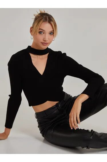 Choker Twist Front Knit Top