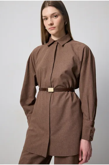 LEATHER BELT WITH GEOMETRIC BUCKLE