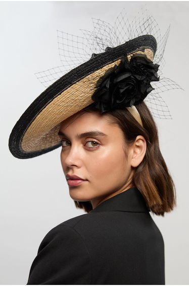 Asymmetric Flower Detail Fascinator