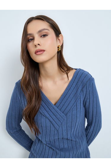 Women Blue V-Neck Long Sleeve Ribbed Top