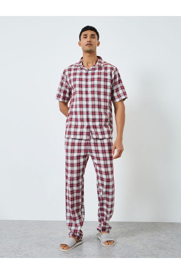 Men Checked Buttoned Shirt and Pyjama Set