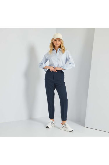 Fitted shirt with cutaway collar blue grey