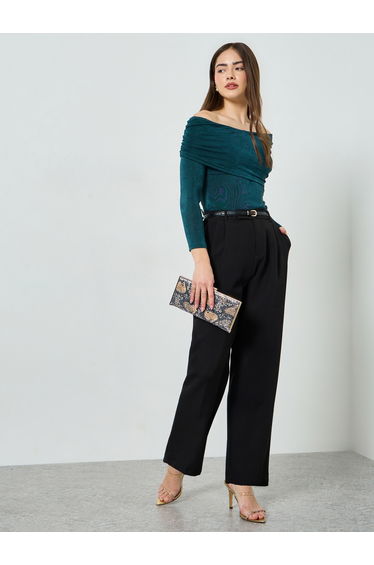 Black Solid Wide Leg Trousers
