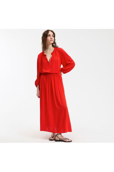 Crepon V-Neck Blouse with 3/4 Length Sleeves