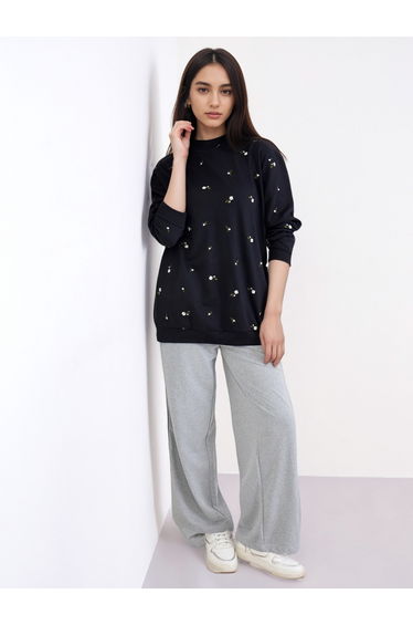Black Regular Fit Longline Embroidered Sweatshirt