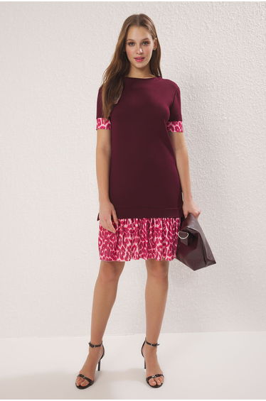 Red Animal Printed Crew Neck Short Sleeve Mini Knitted Dress