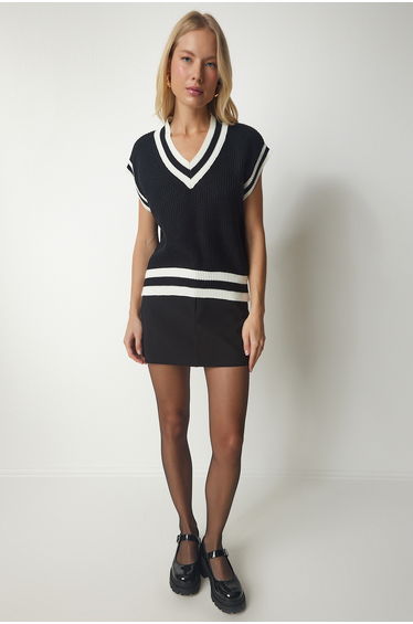 Women's Black Ecru Stripe Detailed Oversize Knitwear Sweater
